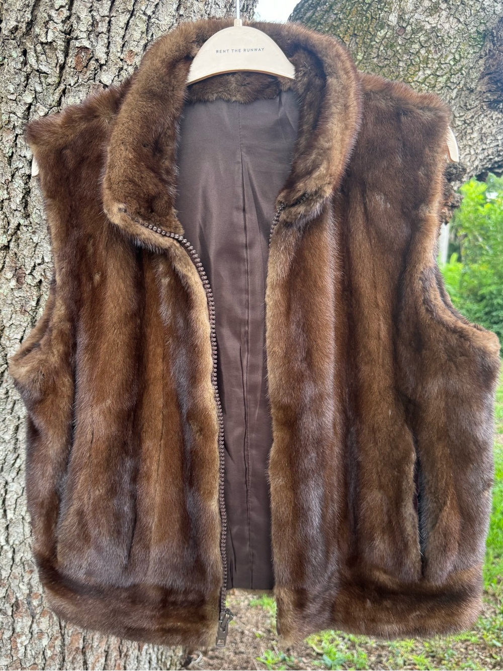 Vintage Mahogany Mink Full Zip Vest.2 Side Pockets.Size L